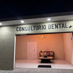 Alondra Padilla Clinica Dental