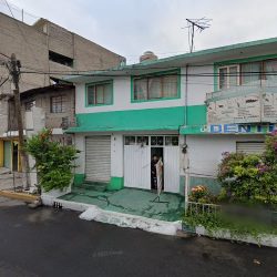 C. Dentista Carlos Banda D.