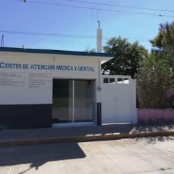 Centro De Atención Médica Y Dental