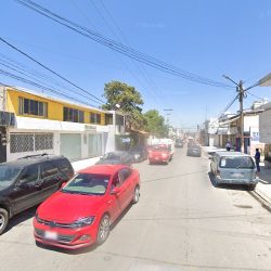 Cirujano Dentista Carlos Uribe
