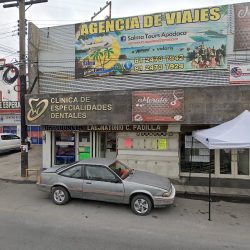 Clínica De Especialidades Dentales