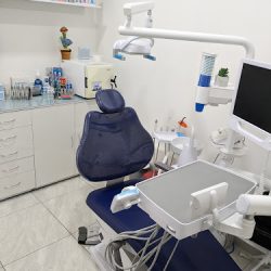 ClÍnica Dental Al (plaza Lisboa ) Ortodoncia Y OdontologÍa Integral