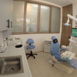 Clínica Dental Dr. Alex