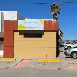 Clinica Dental Latino