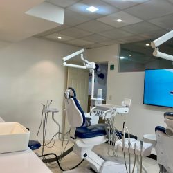 Clínica Dentalspa. Dentistas, Satélite