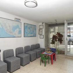 Clínica Odontal, Endodoncia, Ortodoncia, Implantes Dentales Y Estética Dental