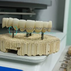 Clínica Y Plan Dental