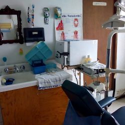 Consultorio Dental Del Doctor Arroyo