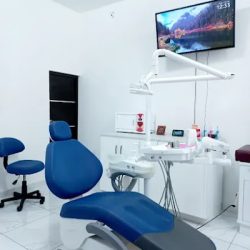 Consultorio Dental. Dr. Augusto César Cortés. Ortodoncia Y Ortopedia Maxilar