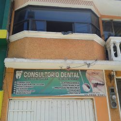 Consultorio Dental Dra. Yanelli Huitron F.