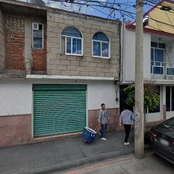 Consultorio Dental Lluvia Bezarez R.