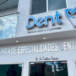 Dent Clínica De Especialidades Dentales