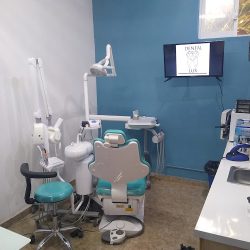 Dental Lux, Odontología Avanzada Especialista En Prótesis E Implantes
