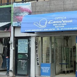 Dentista Alejandro Farías