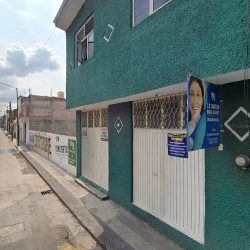 Dentista Cristian Baeza