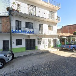 Dentista Dr. Federico Covarrubias Reyes