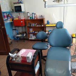 Dentista Dra. María Elena López Villaseñor