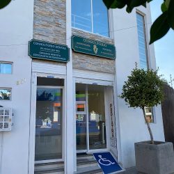 Dentista Esp. En Periodoncia Diego Leon