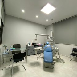 Dentista Gabriela Altamirano
