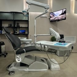 Dentista Gibran Zapata Ceballos