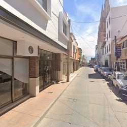 Dentista Horacio Garza