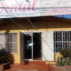 Dentista Mary Espinoza