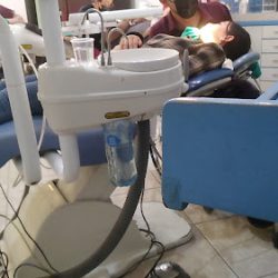 Dentista Noé Velasco