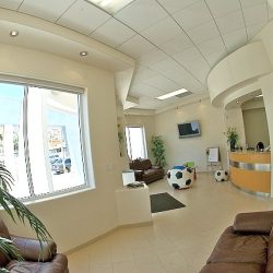 Dentista/periodoncista Dr. Juan Felipe Sánchez
