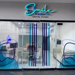 Dr. Adriana Sánchez Arreola, Dentista - Odontólogo