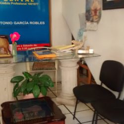 Dr. Antonio García R.