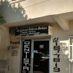 Dr. Calderón Cirujano Dentista