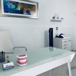Dr. Edgar Aldana/ Odontología Especializada