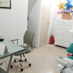 Dr. Eduardo M. Montes, Dentista - Odontólogo 