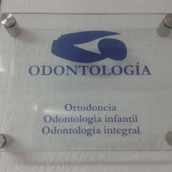 Dr. Héctor Guzmán Sentíes, Dentista - Odontólogo
