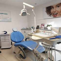 Dr. Jorge Romero Grande, Dentista - Odontólogo