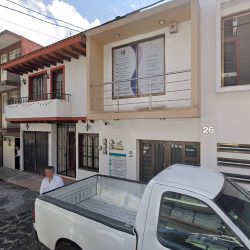 Dr. Leonel Hernández Gómez, Dentista - Odontólogo