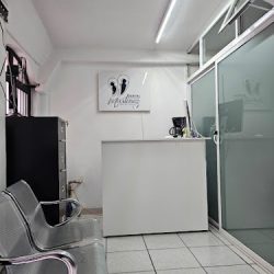 Dr. Pedro Y Dra. Ana Martinez Dentistas