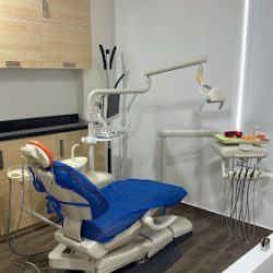 Dr. Rodrigo García Martínez, Dentista - Ortodoncista (brackets, Alineadores, Bruxismo)
