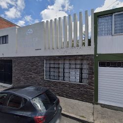 Dra Adriana Sarahí Rangel Lozano, Dentista - Odontólogo