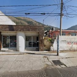 Dra. Ana Karen Colin Lovera, Dentista - Odontólogo