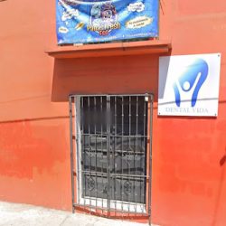 Dra. Anahí Martínez/ Odontología