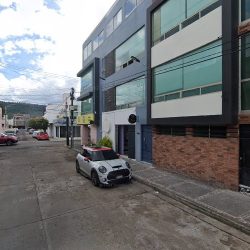 Dra. Brenda Guadalupe Bucio Fernández, Dentista - Odontólogo