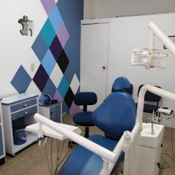 Dra. Conchita García Moreno, Dentista - Odontólogo