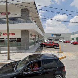 Dra. Daniela Cázares Dentista