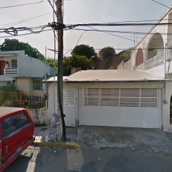Dra. Edna Evelyn Díaz Oropeza, Dentista - Odontólogo