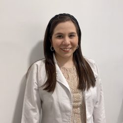 Dra Karen Montoya - Dentalites | Dentista En San Nicolás
