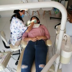 Dra. Lourdes Ascención Rodriguez Corona, Dentista - Odontólogo