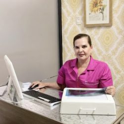 Dra. Maria Aide Medina Ojeda, Dentista - Odontólogo