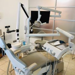 Dra. Mariana Herrera Santoyo, Dentista - Odontólogo