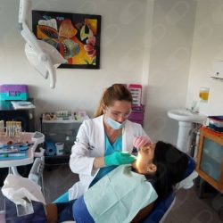 Dra. Mónica Dotres López, Dentista - Odontólogo